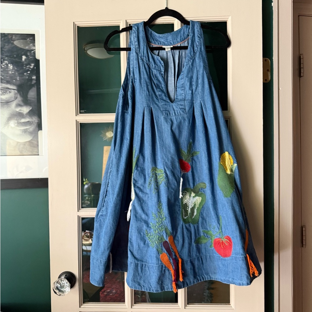 Anthropologie Maeve Embroidered dress